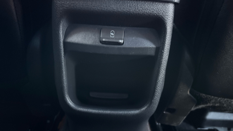 Nissan Juke 1.0 DiG-T Tekna 5dr Petrol Hatchback